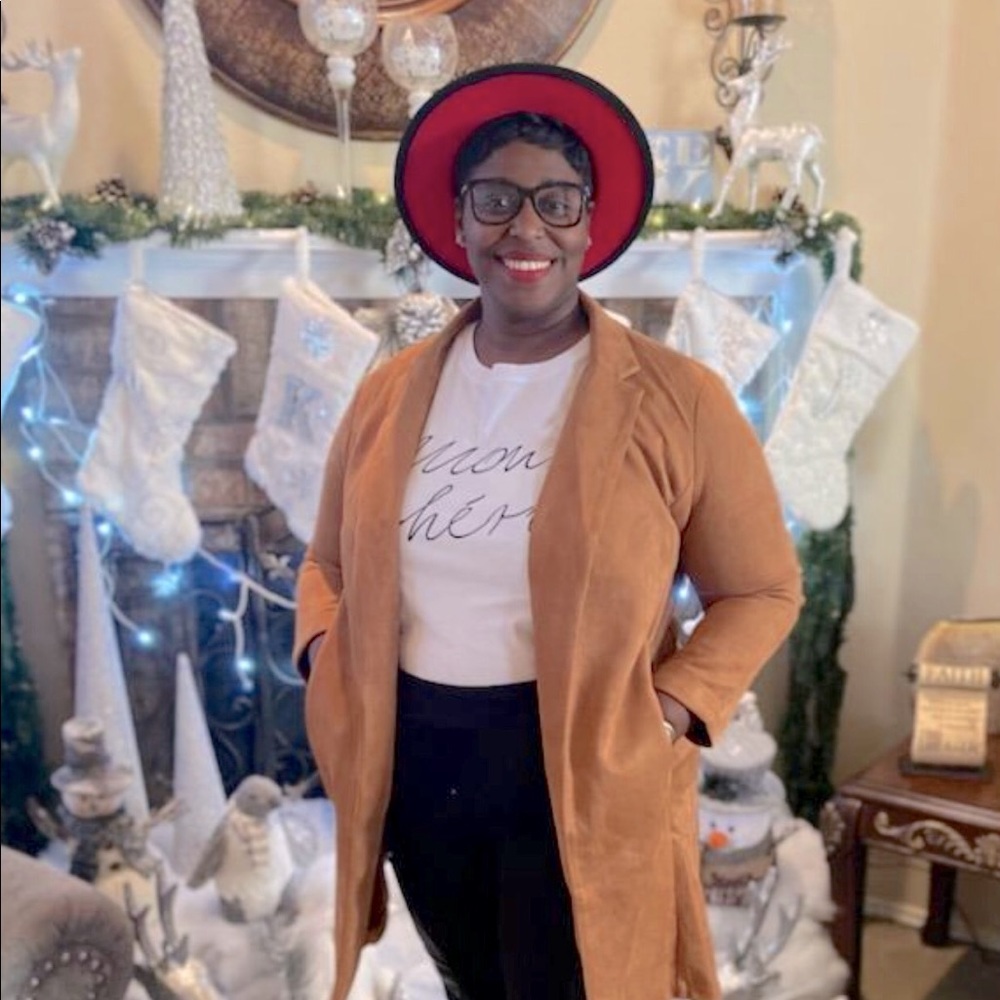 Meet your Posher, Christina